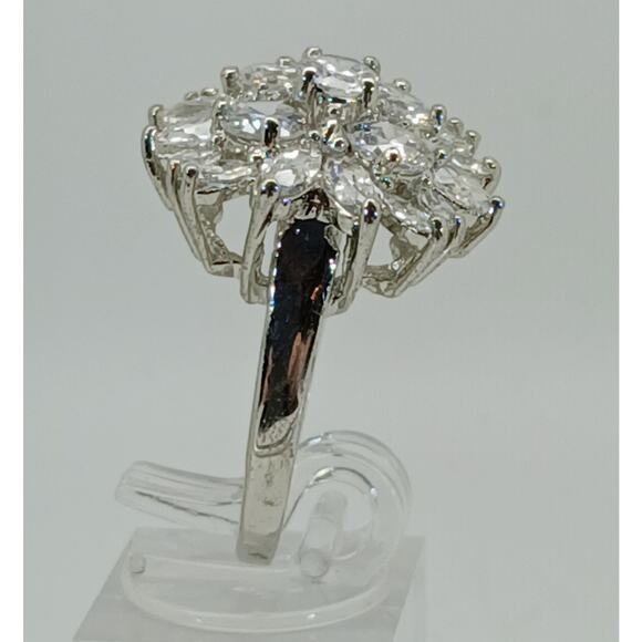 Vintage Ring Size 10 Silver Tone White Gold GP Sim Diamond CZ Cocktail NOS - Picture 5 of 10